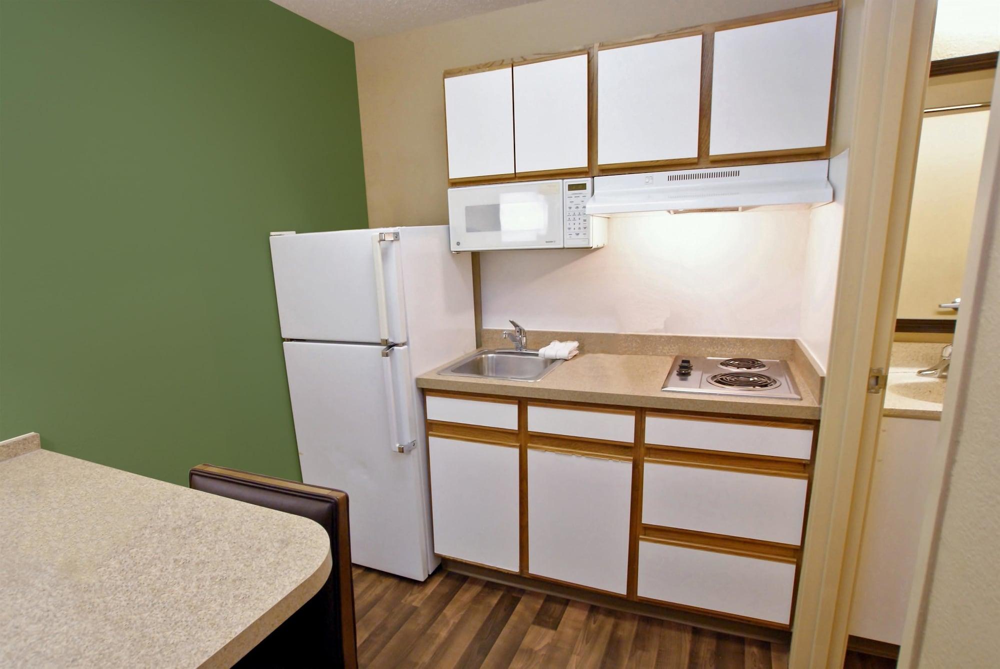 Extended Stay America Select Suites - Richmond - West End - I-64 Шорт Пъмп Екстериор снимка