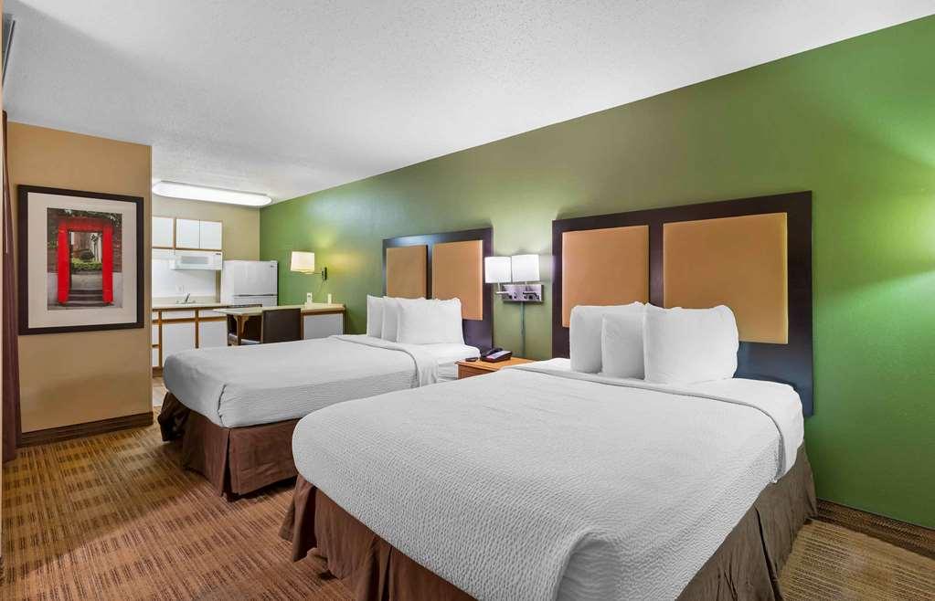 Extended Stay America Select Suites - Richmond - West End - I-64 Шорт Пъмп Стая снимка