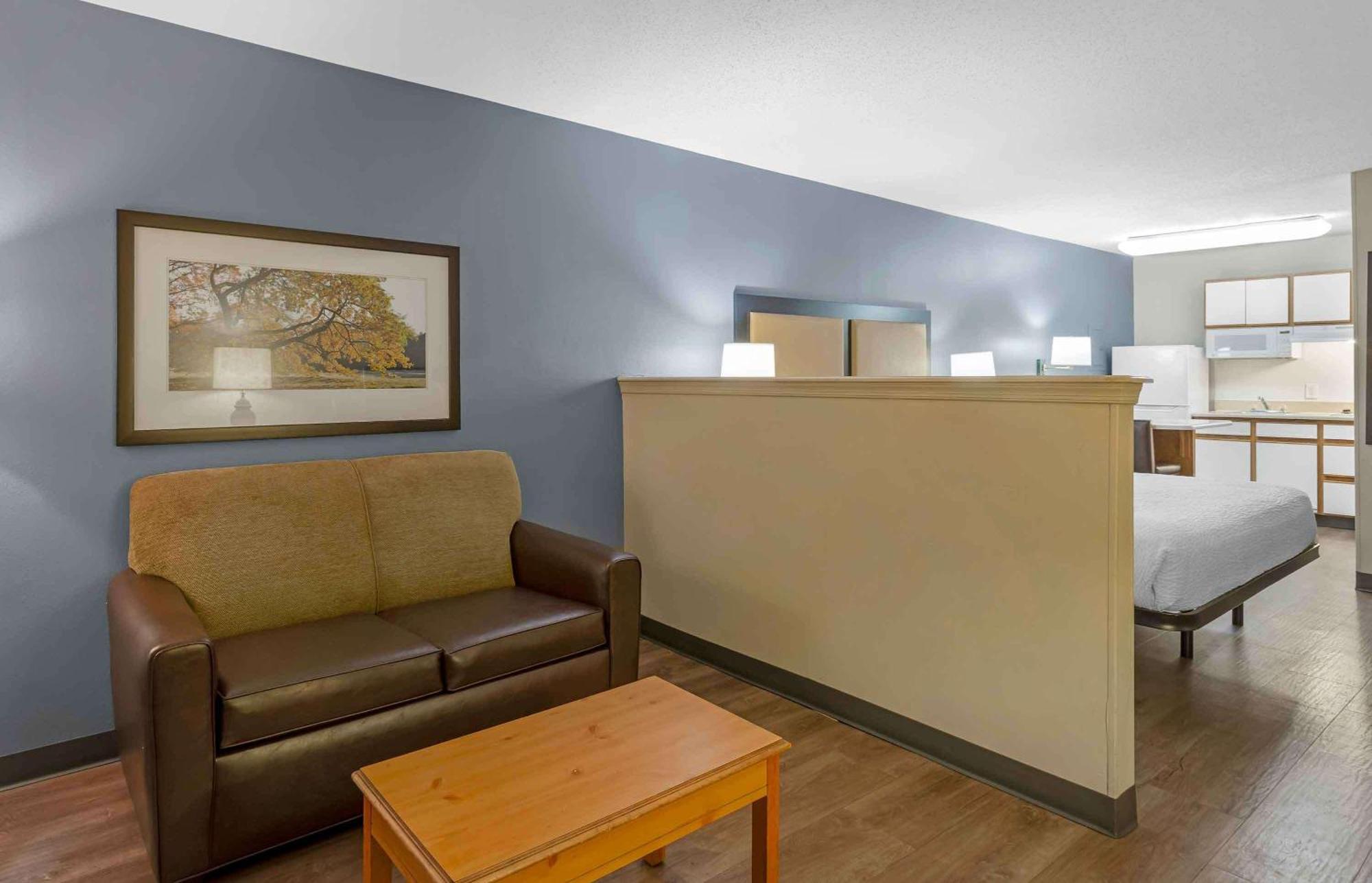 Extended Stay America Select Suites - Richmond - West End - I-64 Шорт Пъмп Екстериор снимка