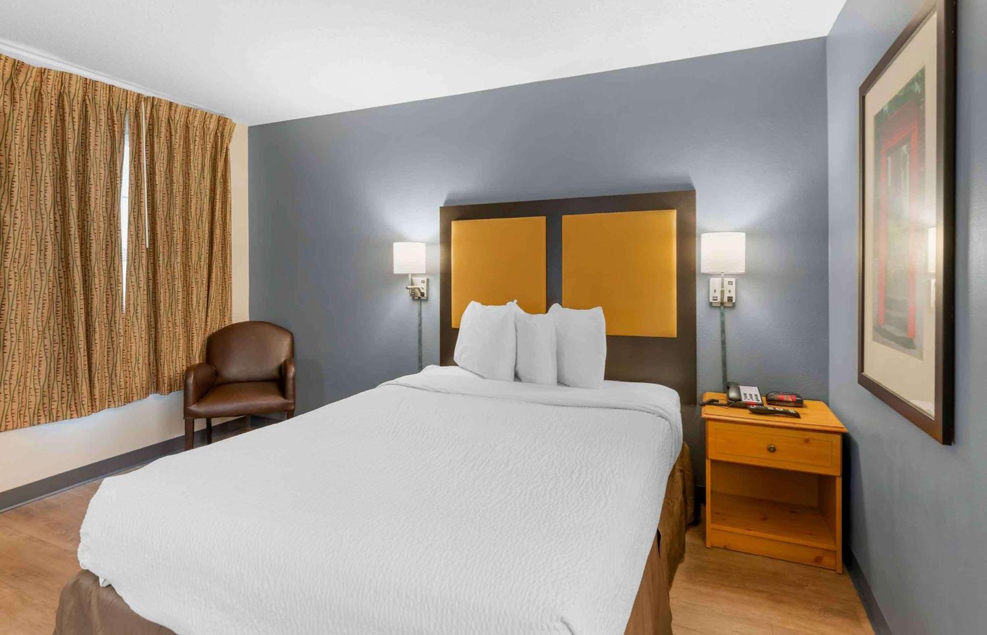 Extended Stay America Select Suites - Richmond - West End - I-64 Шорт Пъмп Екстериор снимка