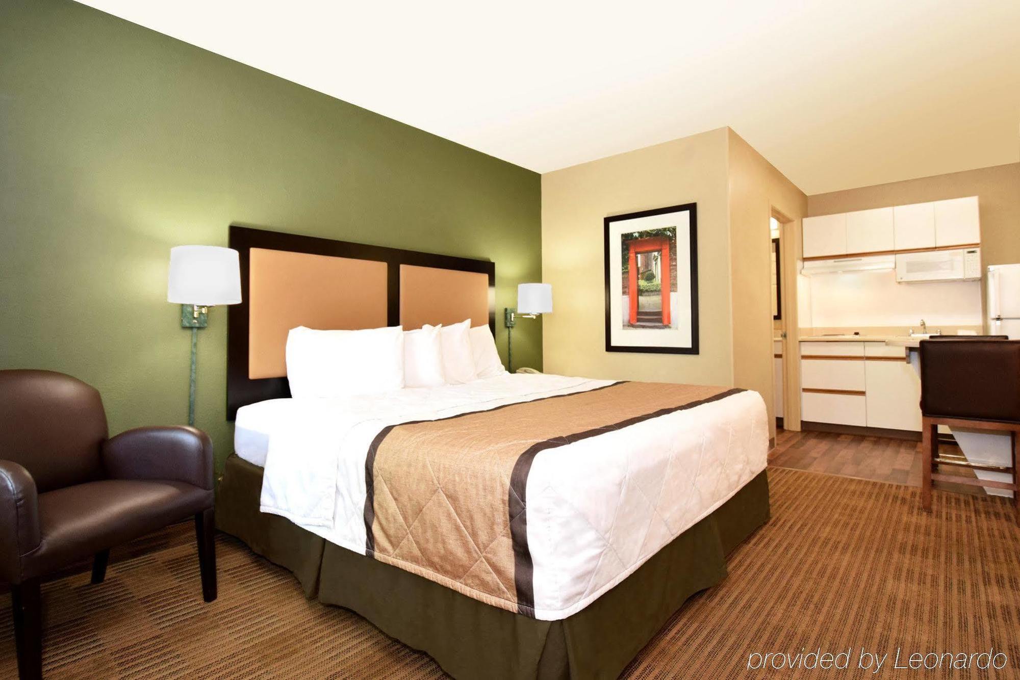 Extended Stay America Select Suites - Richmond - West End - I-64 Шорт Пъмп Екстериор снимка